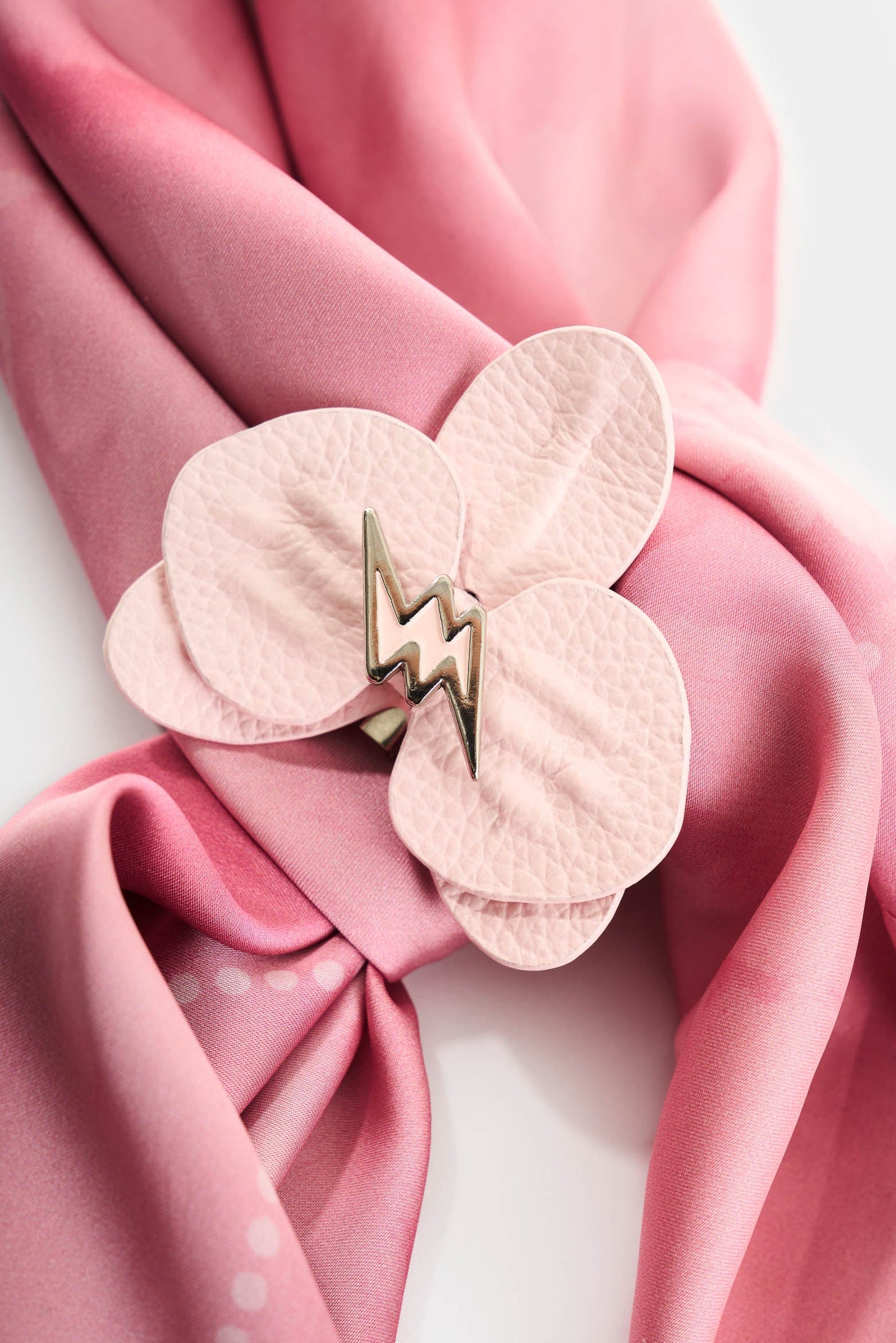 Large leather orchid brooch for women - Osadia Concept Store