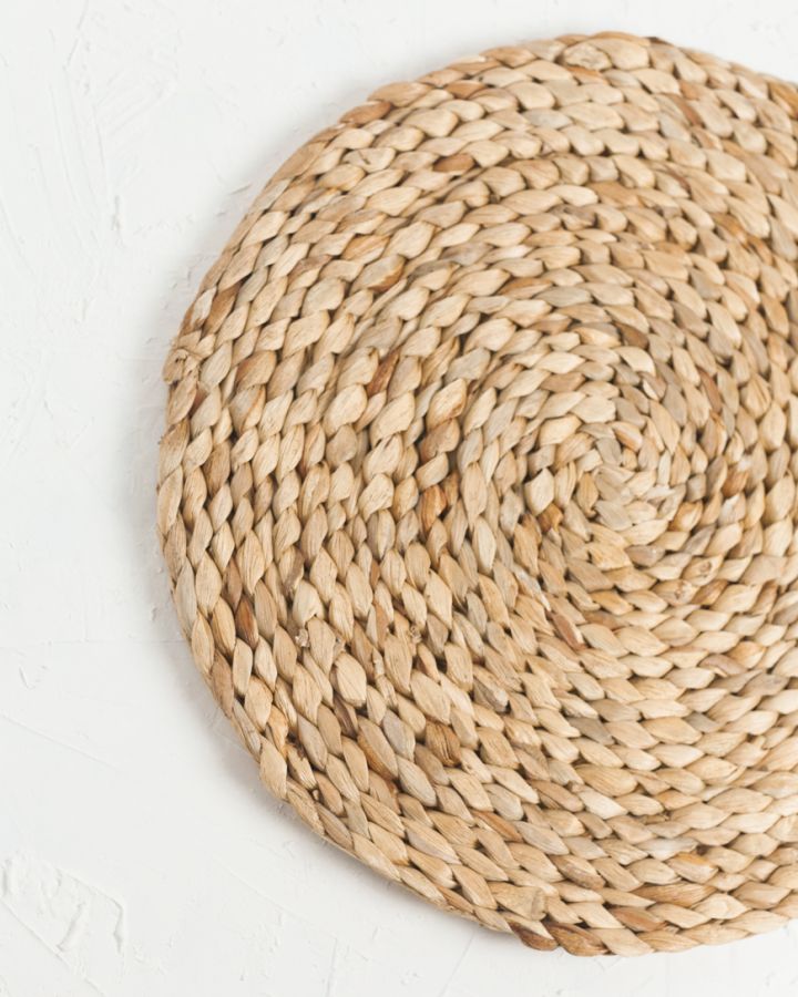 Water Hyacinth Charger Placemat