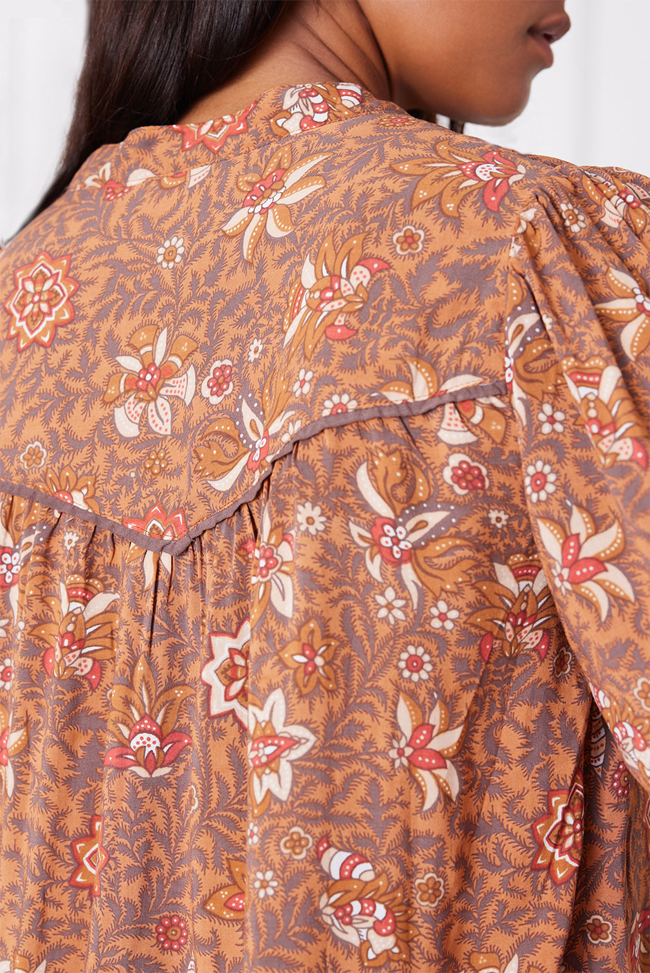 Anna Shirt in Folk Floral Print - Osadia Concept Store