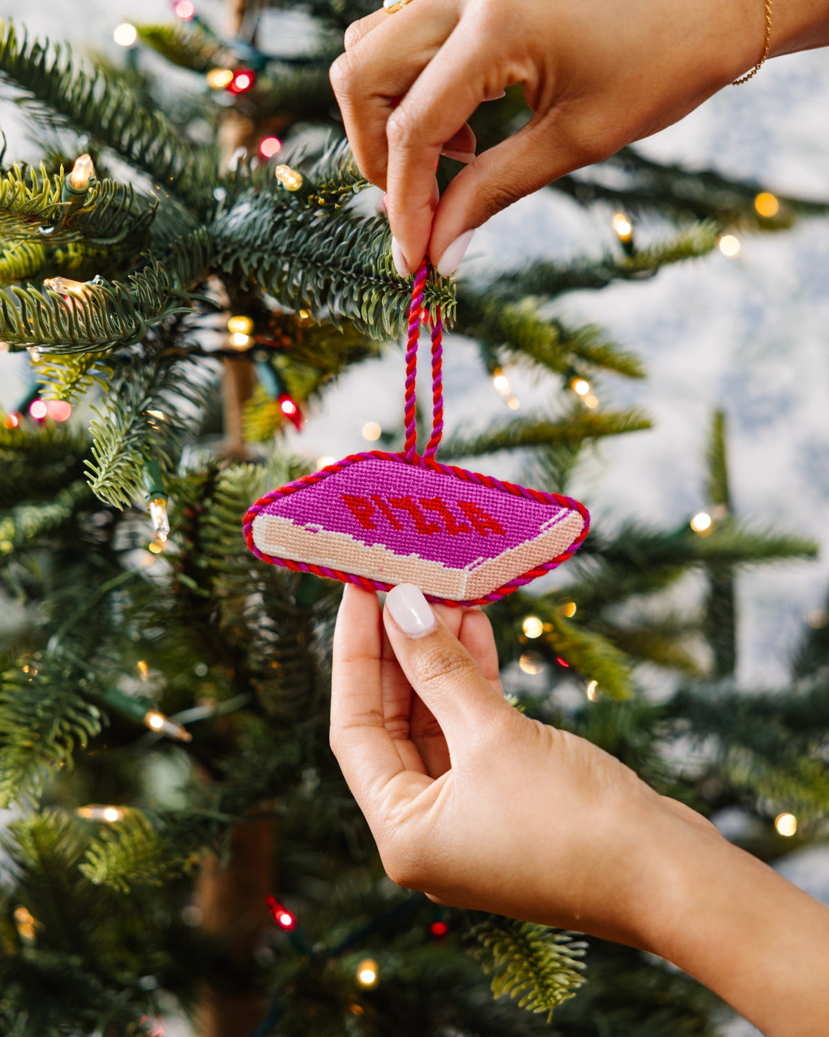 Needlepoint Icon Ornament - Pizza Box