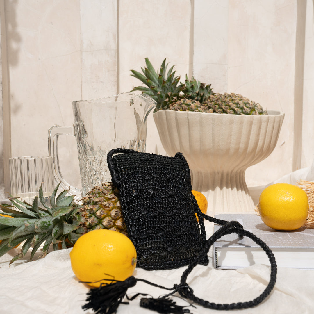 Poushy Phone Pouch