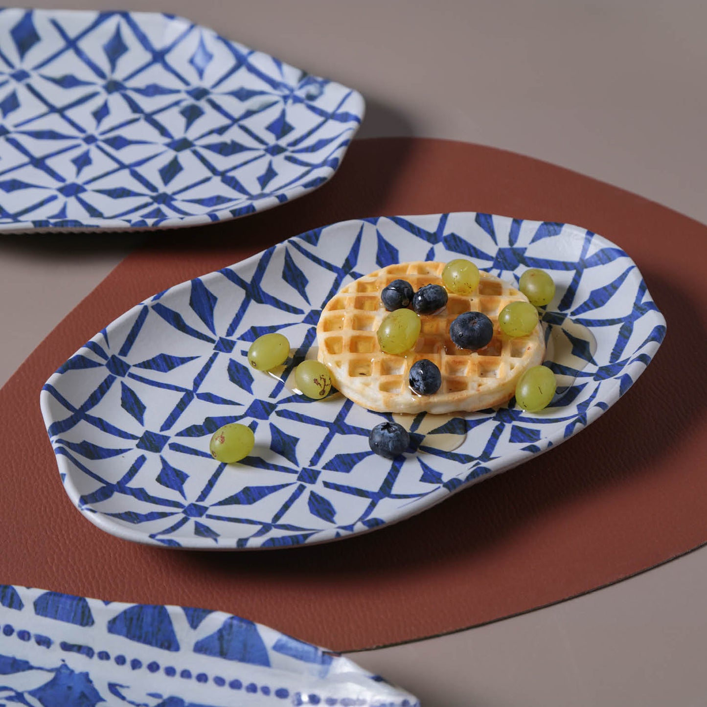 Shallow Bio Oval Platter Medium Set of 4