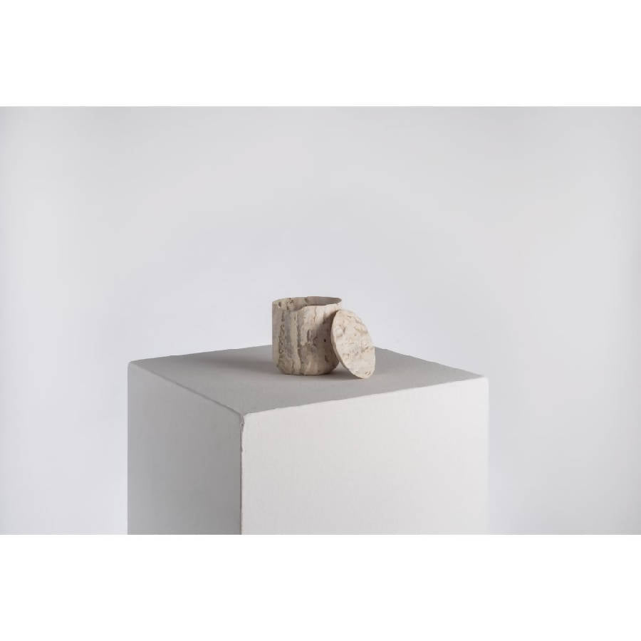 Less is More Low Container - Osadia Concept Store