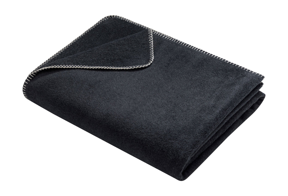 SAVONA throw solid