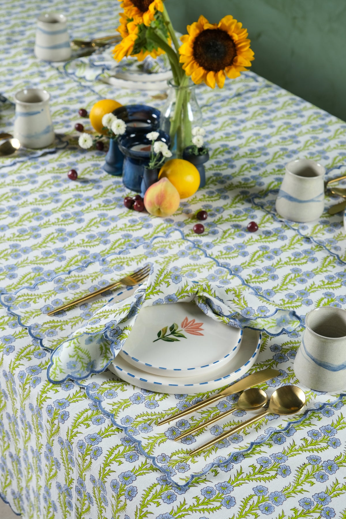 Forget-Me-Not Scallop Embroidered Blockprint Placemat, Set of 2