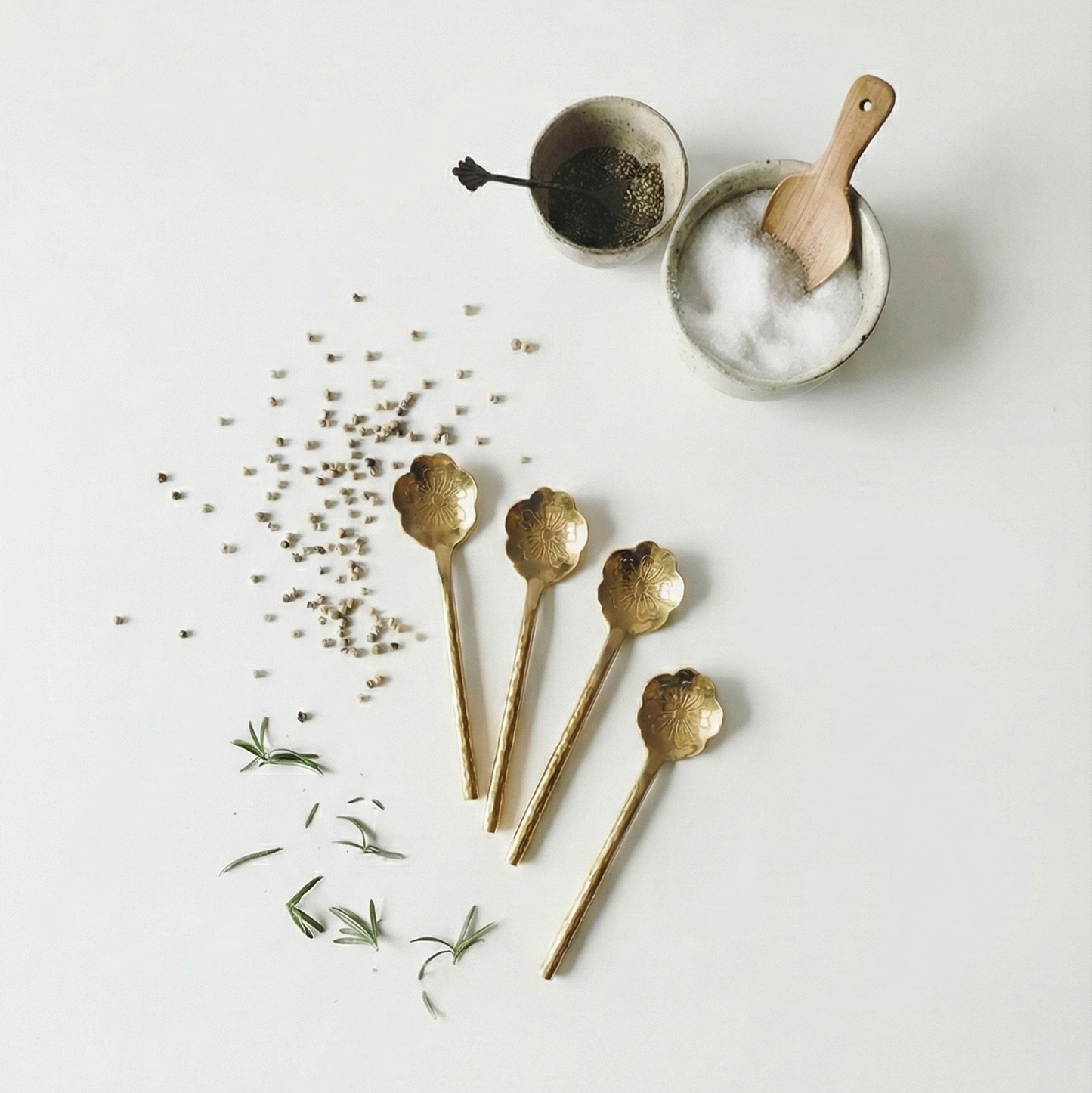 S/4 Flower Shaped Brass Cocktail Spoons