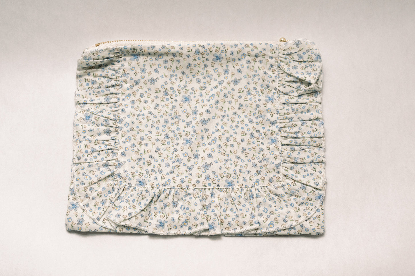Vintage-Inspired Floral Pouch- Bluebell Breeze