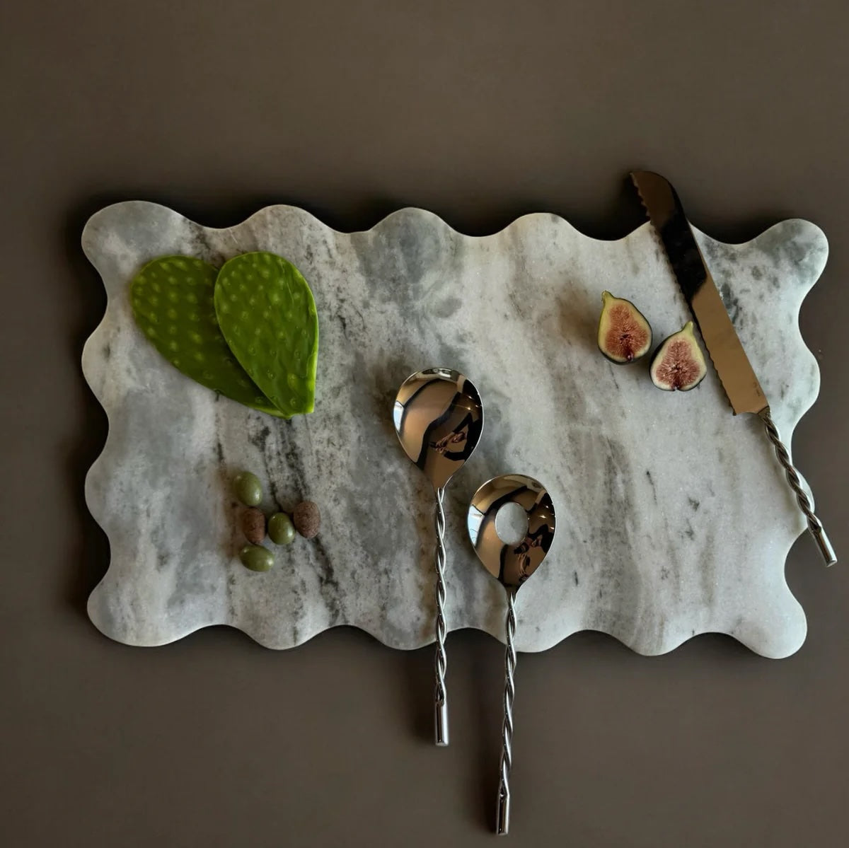 Kora Large Marble Serving Board