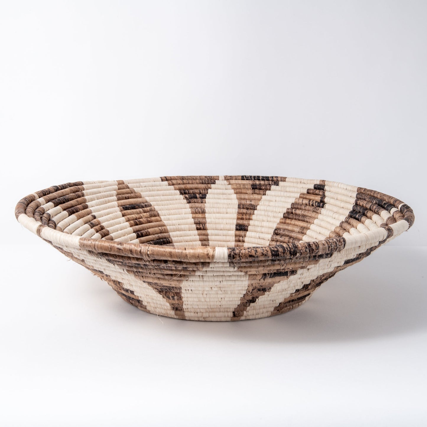 Extra Large Sunspot Basket ~ Banana Fiber