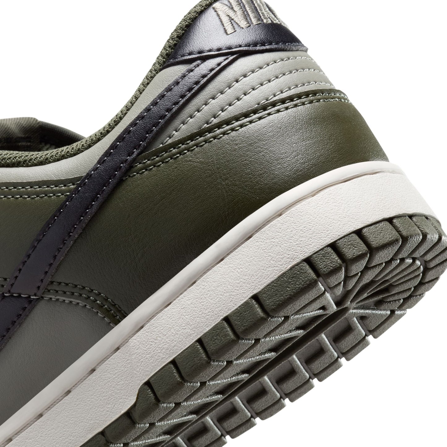 Nike Mens Dunk Low Retro - Light Army