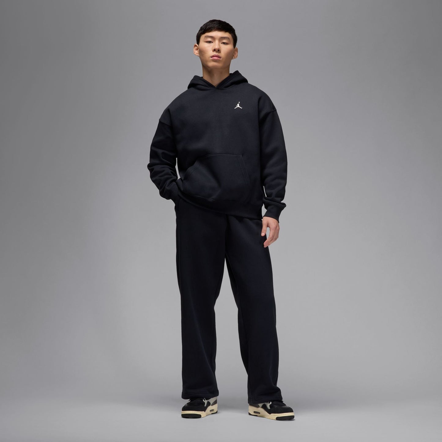 Air Jordan Mens Oversized Open-Hem Sweatpants - Black