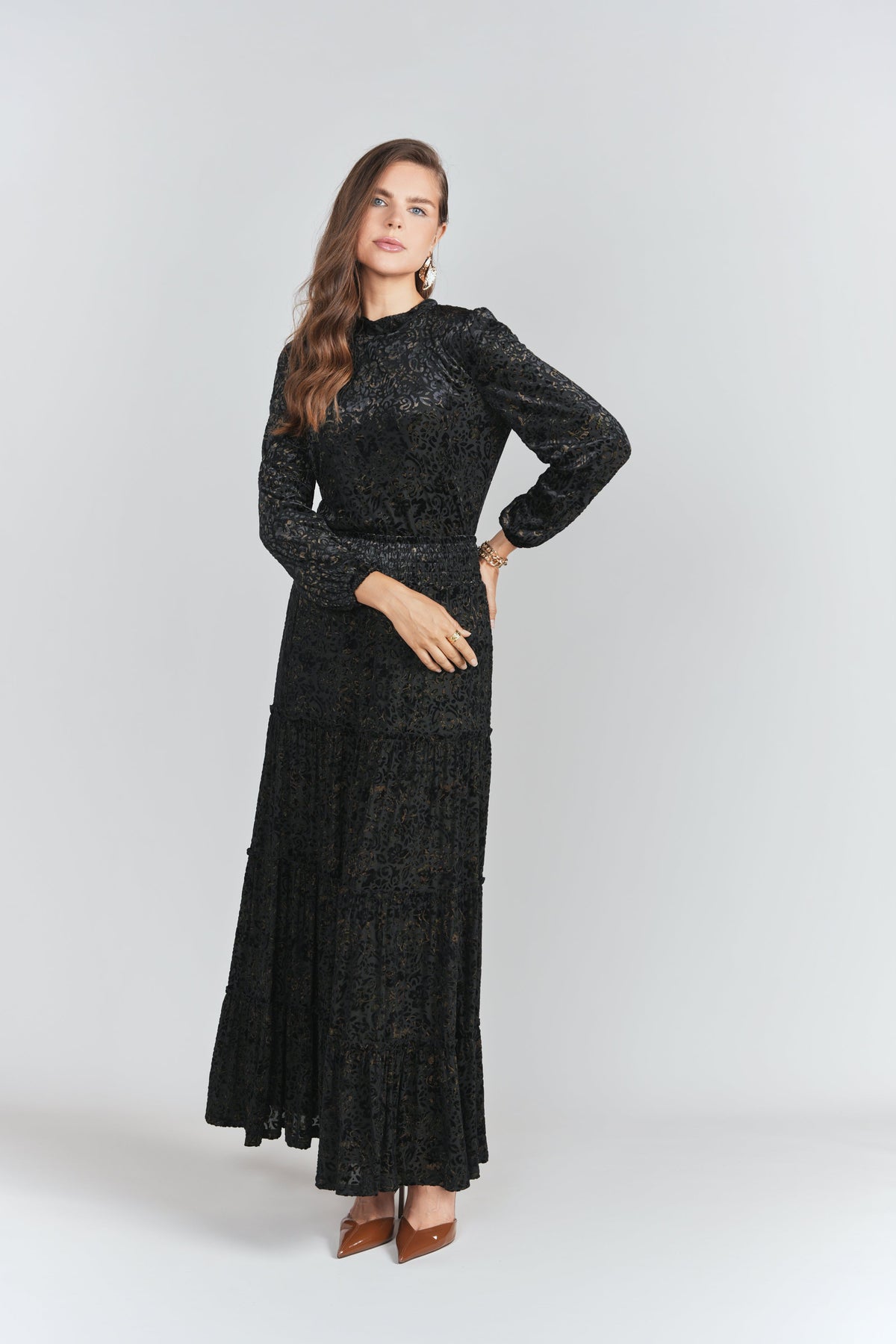 Burnout Velvet Top- Black with Emerald