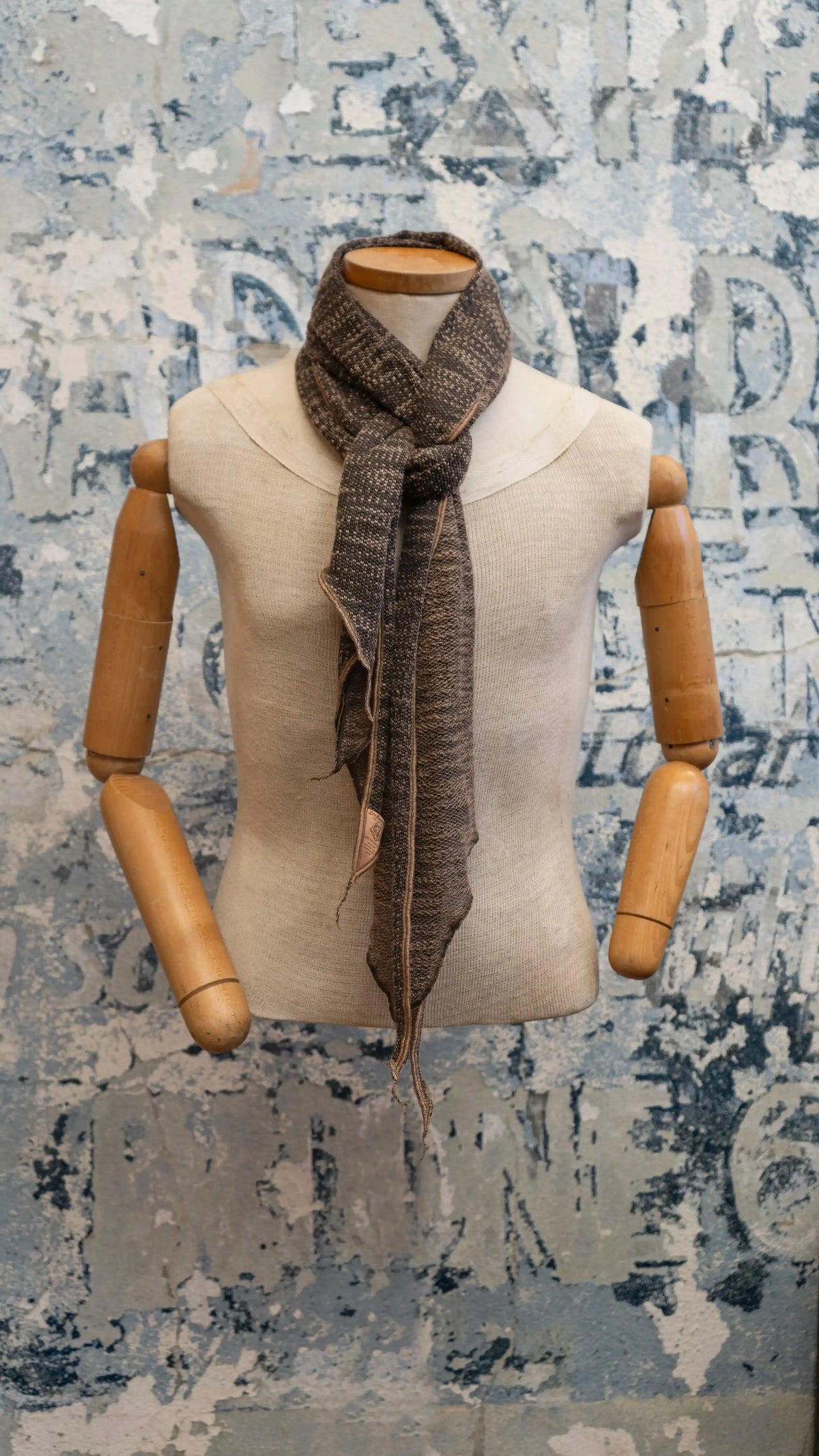 Season of Onyx Scarf - Osadia Concept Store
