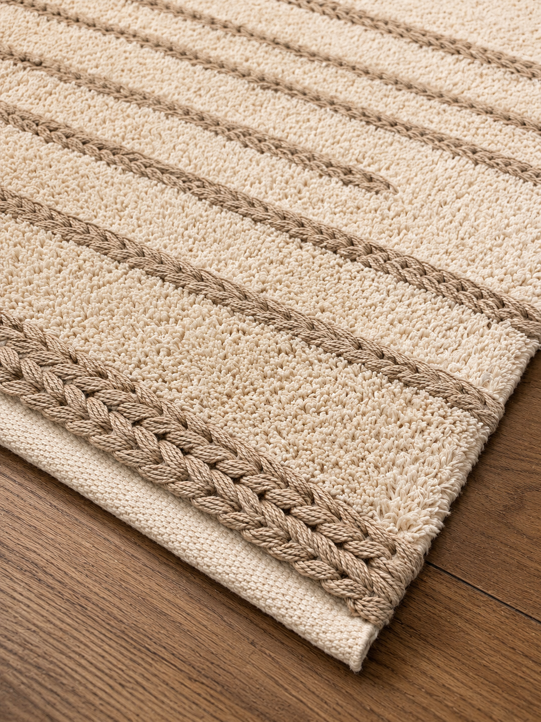 Sovana Accent Rug