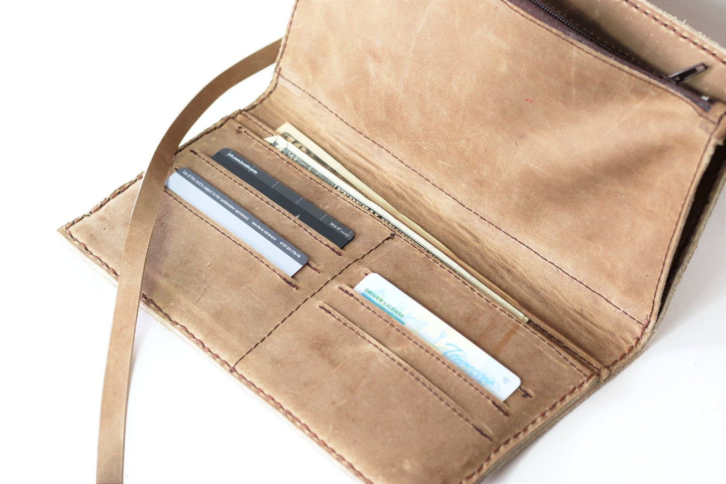 Sabina Clutch