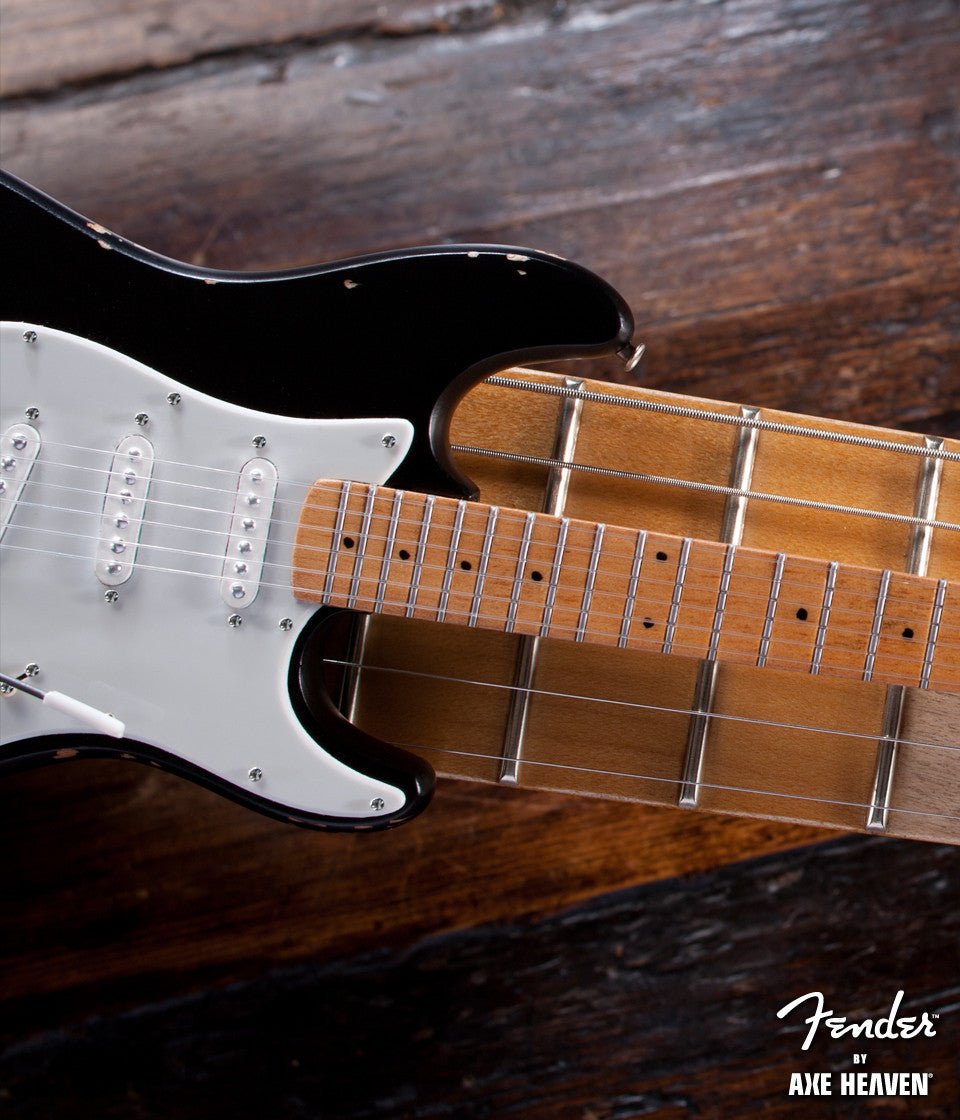 Eric Clapton Blackie Vintage Fender™ Strat™ Miniature Guitar Replica - Officially Licensed - Osadia Concept Store