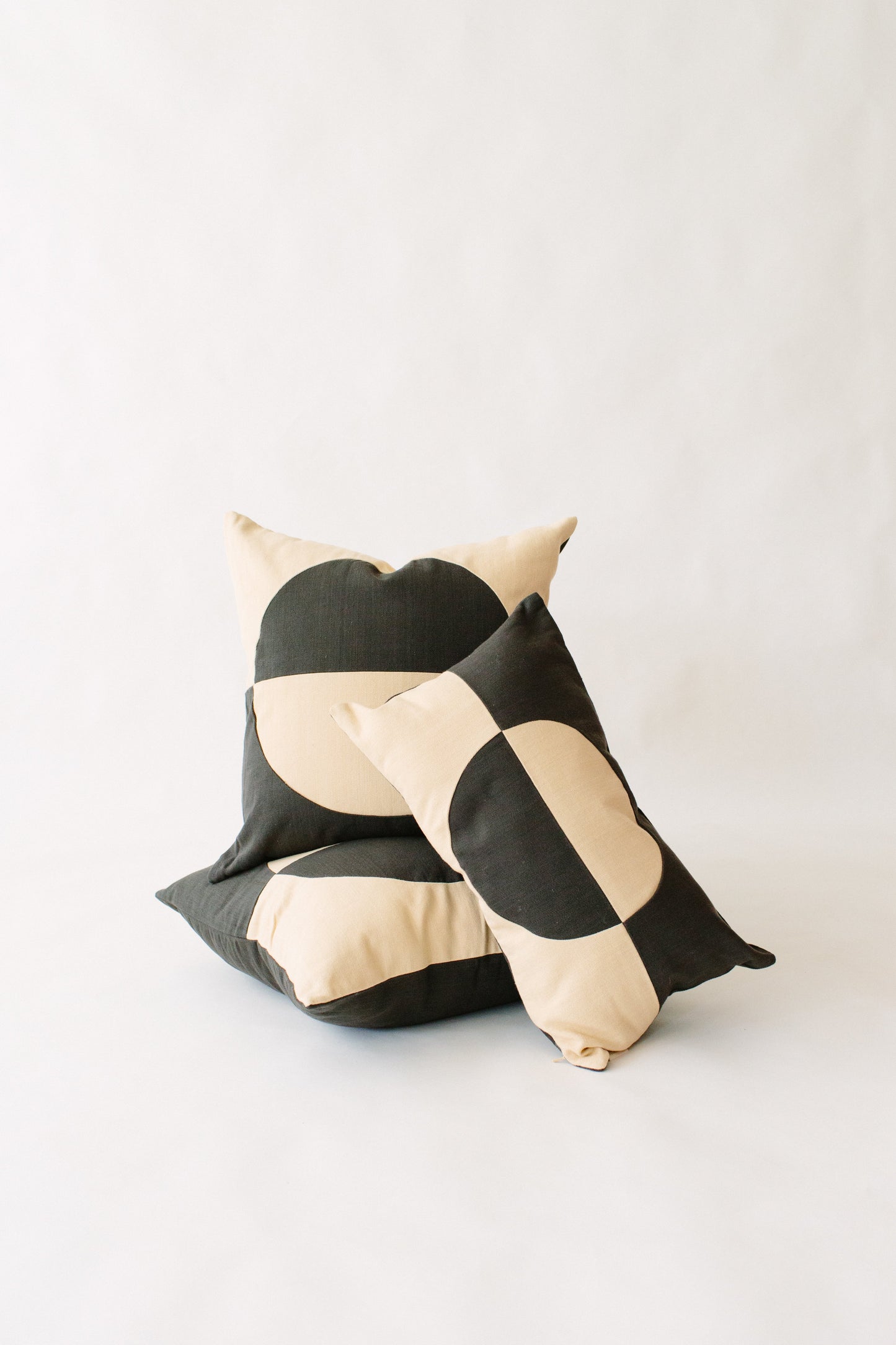 LOOM Imports Blue Moon Lumbar Pillow