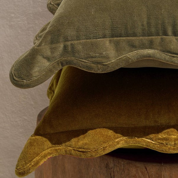 Scallop Velvet Pillow Cover, Mustard