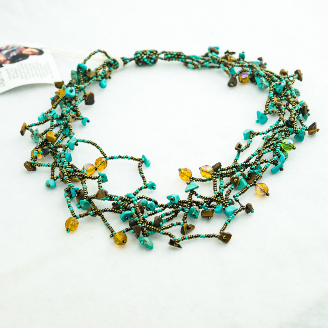Luzy Beaded Necklace with Magnetic Closure - Guatemala