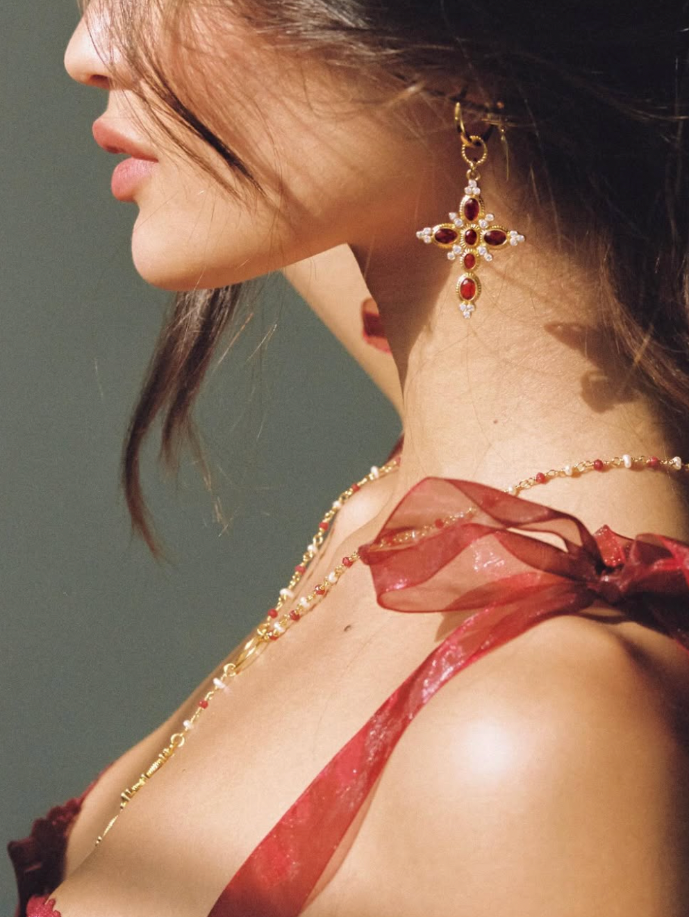 The Aalia Ruby Rosary