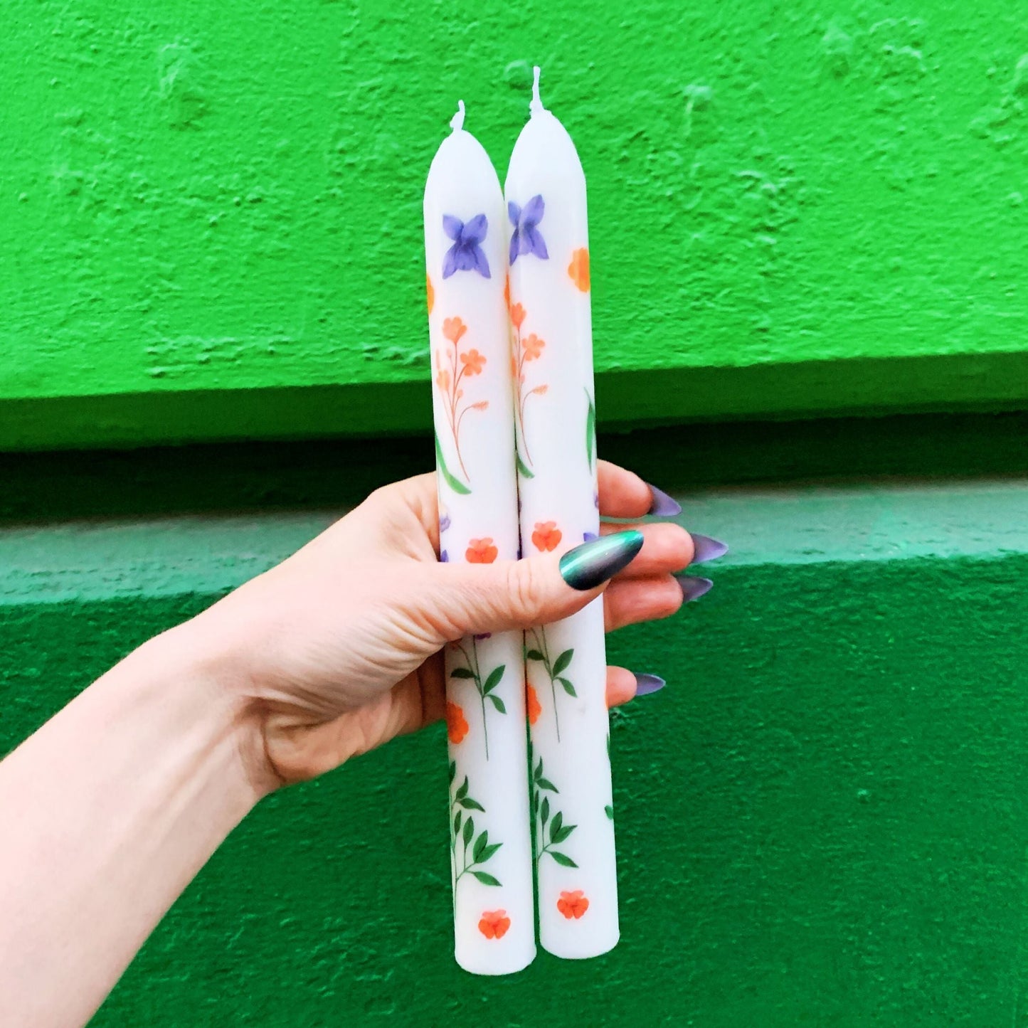 Set of 2 Boho Flowers Tapered Candle | Aesthetic Unscented Table Decor Floral Candle Sticks