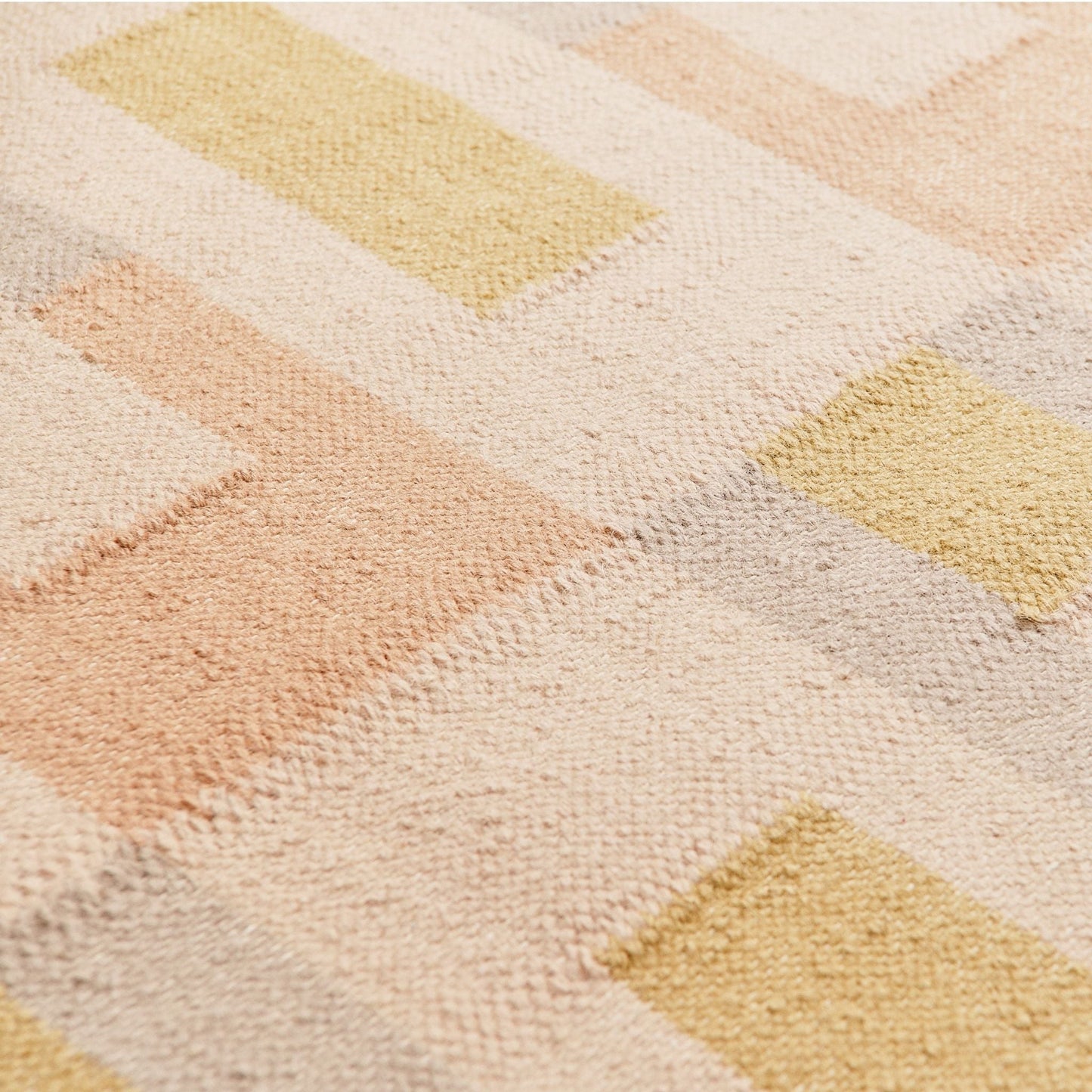 Aari Handwoven Geometric Modern Flat-weave Rug in Calming Hues