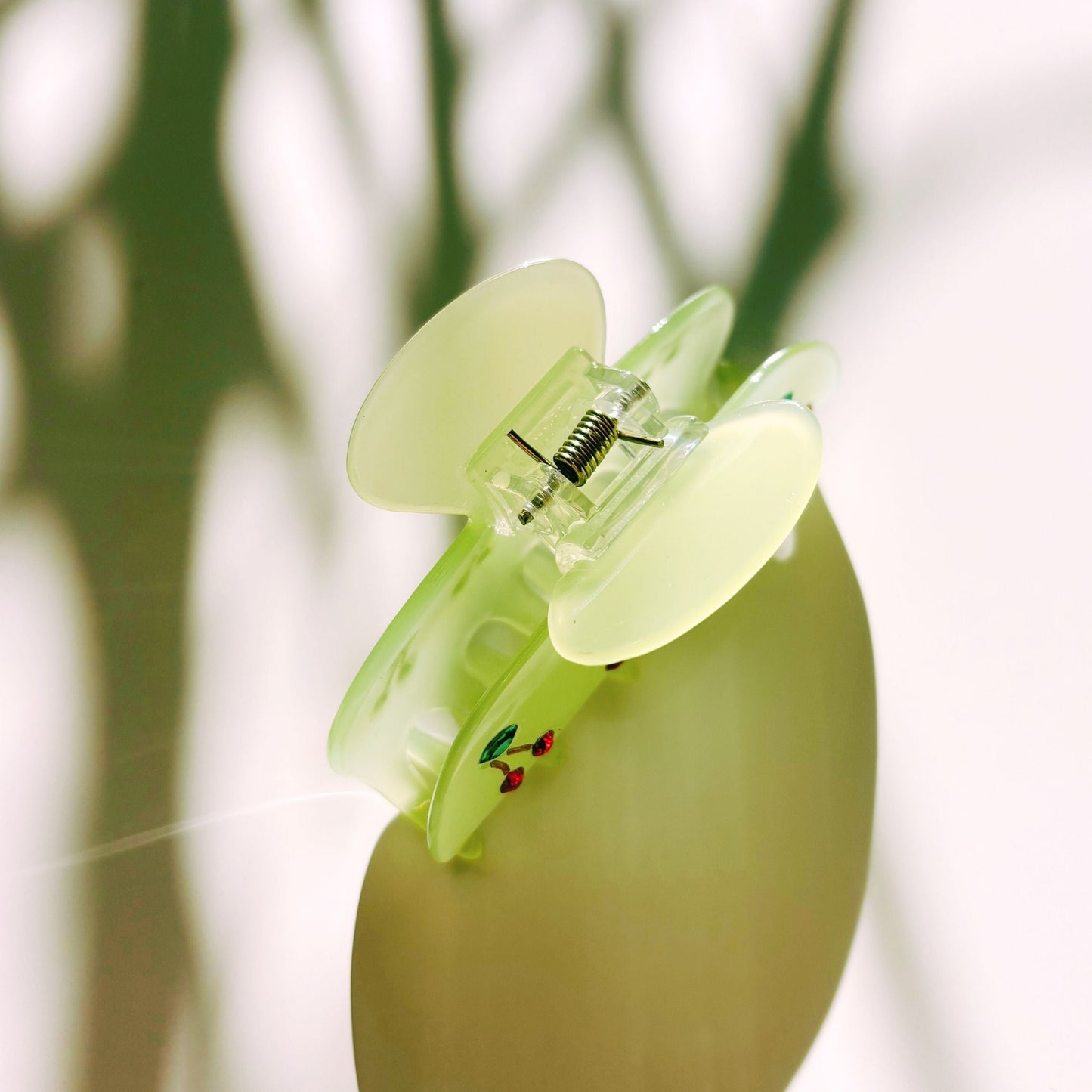 Velvet Claws Hair Clip | Cherries in Mint Ice | Claw Clip in Velvet Travel Bag