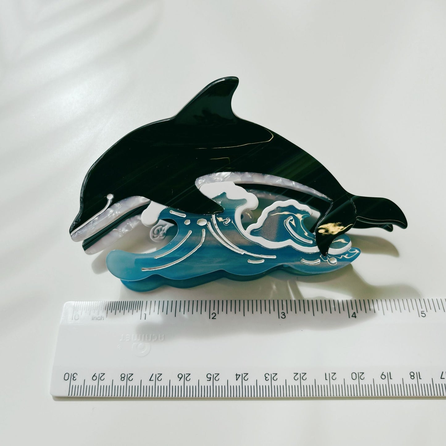 Velvet Claws Killer Whale Orca Hair Claw | Claw Clip in Velvet Travel Bag