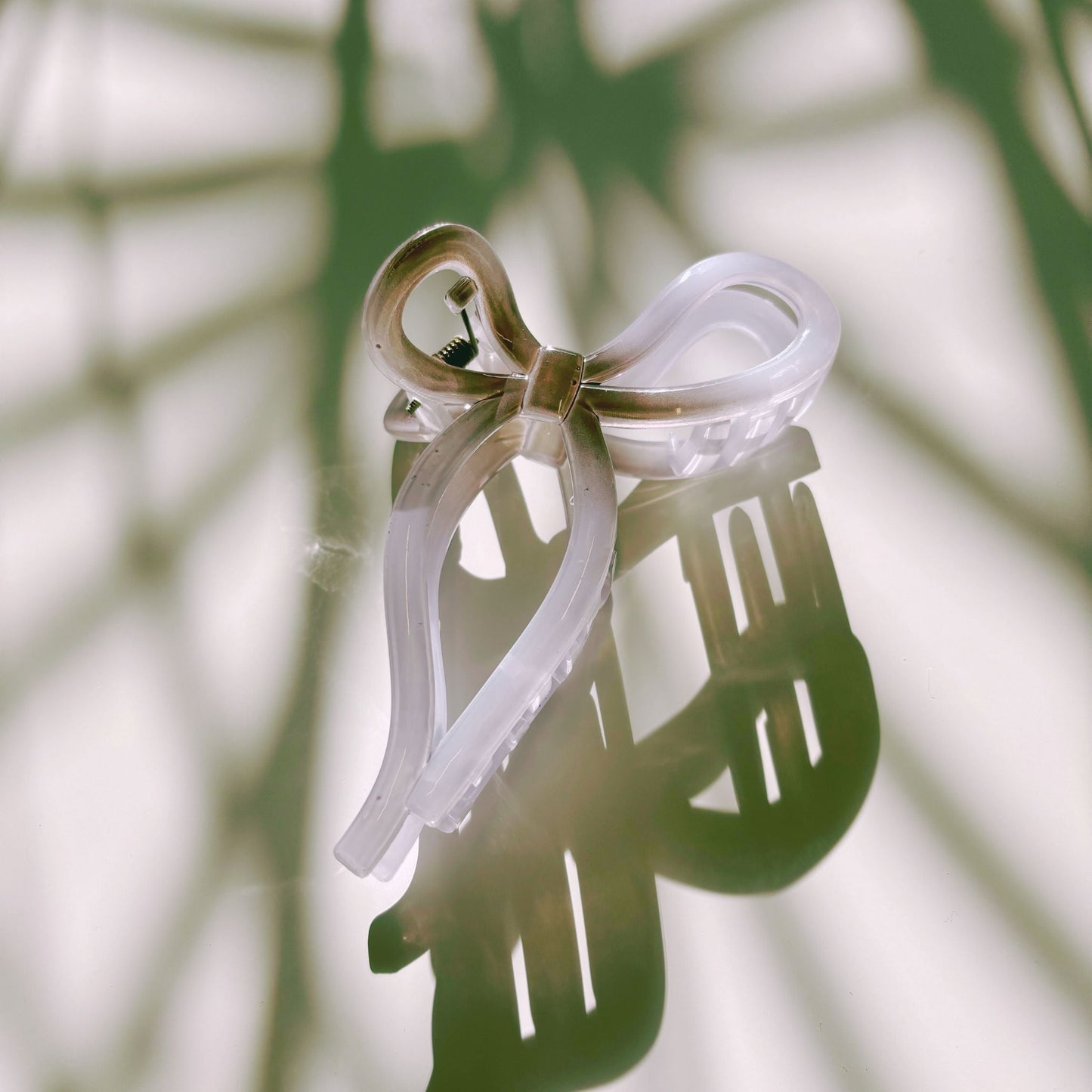 Velvet Claws Mini Coquette Bow in Violet Ombre Hair Clip | Claw Clip in Velvet Travel Bag