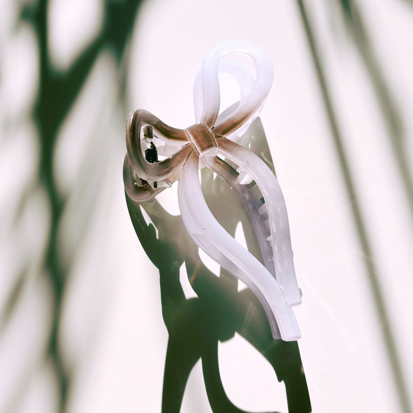 Velvet Claws Mini Coquette Bow in Violet Ombre Hair Clip | Claw Clip in Velvet Travel Bag