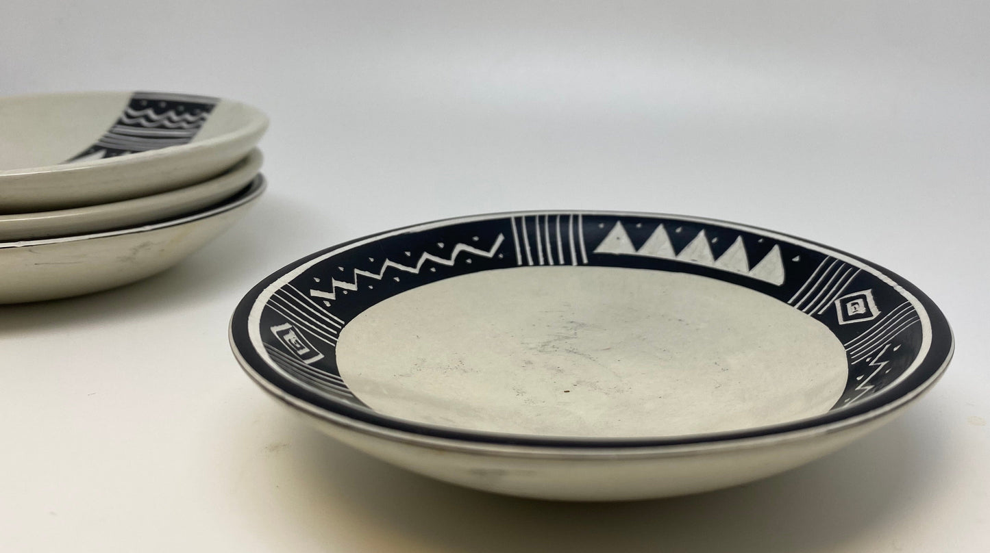 Graphic Soapstone trinket dish