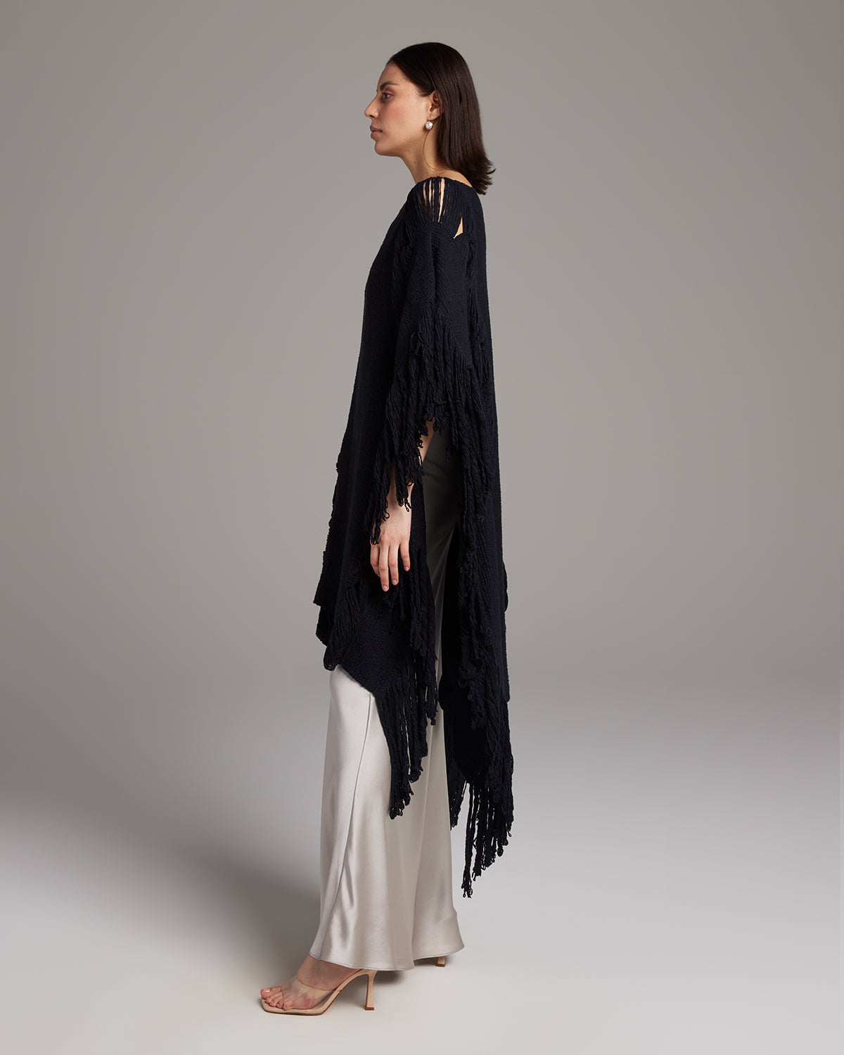 Lace Fringe Manta - Osadia Concept Store