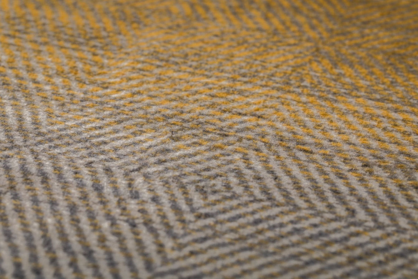 SAVONA Throw "Gradient Herringbone"