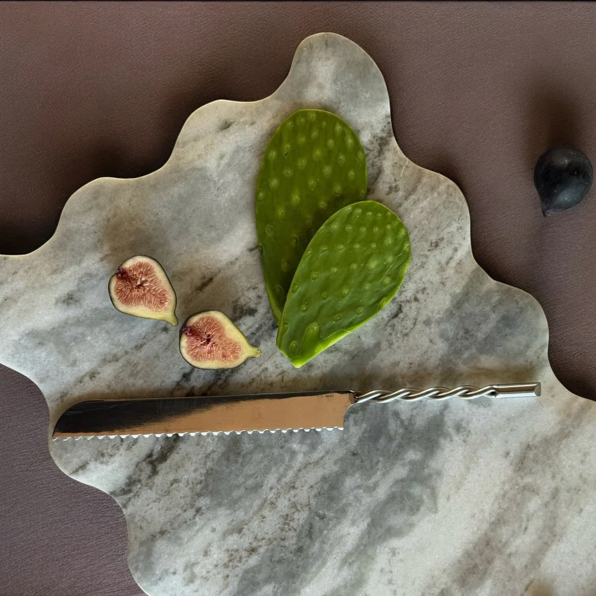 Kora Large Marble Serving Board