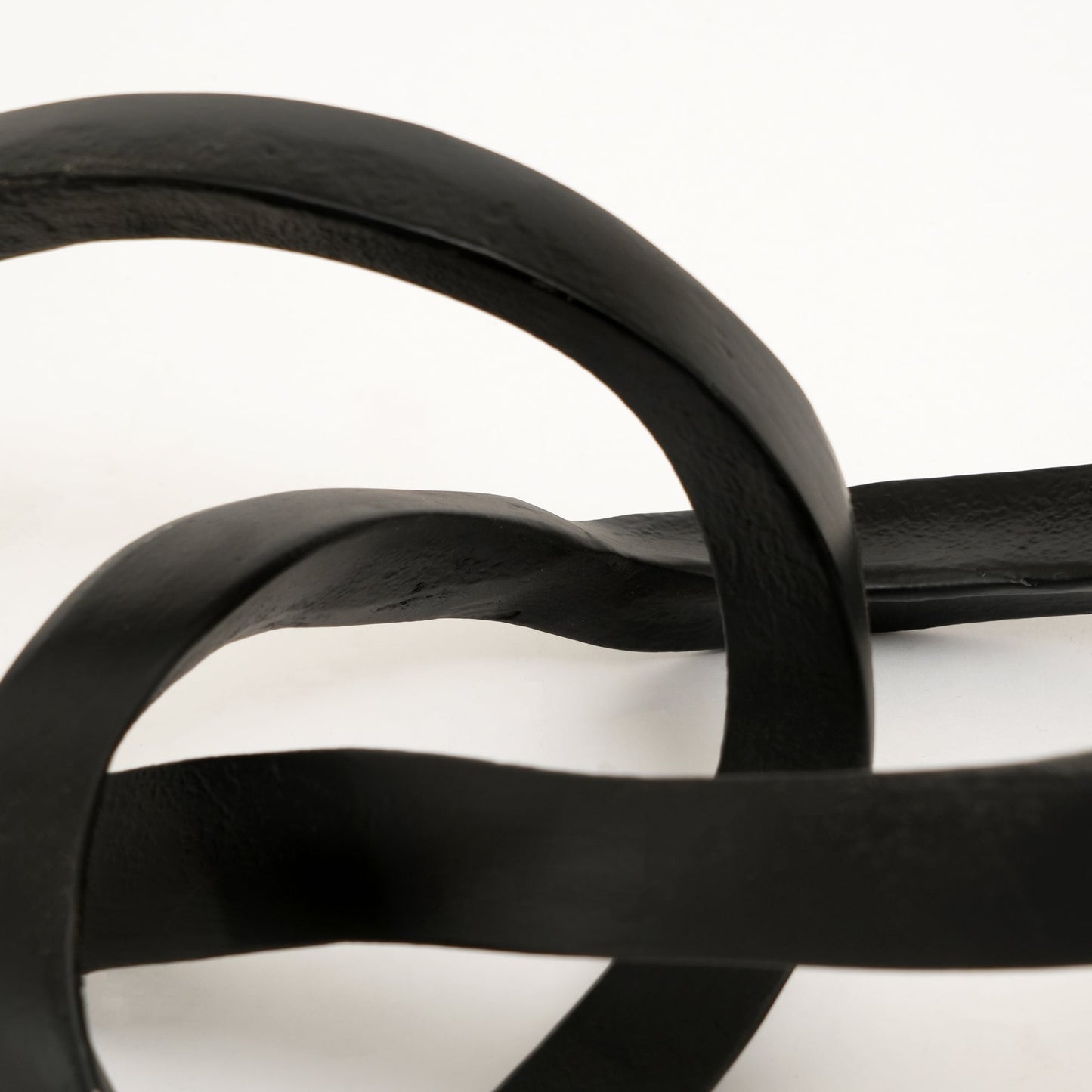 Abstract Interlinked Sculpture | Black Modern Art Décor