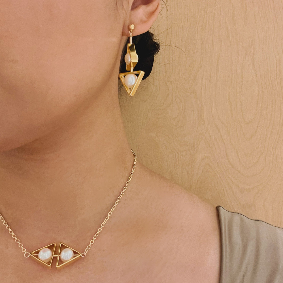 18K Gold-plated Silver Double Triangle Pearl Earrings