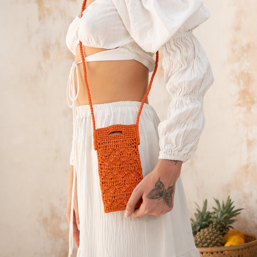 Poushy Phone Pouch