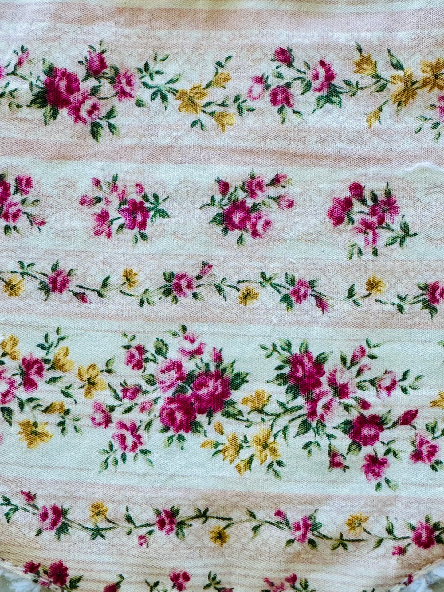 Soothe & Snap Pacifier Bib- Meadowlark Floral