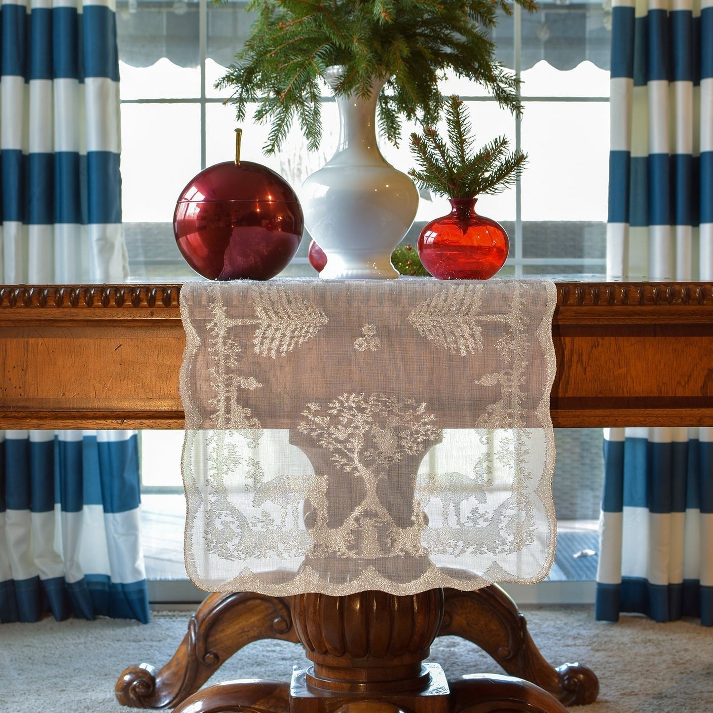 Prince of Scots Scottish White Leno Gauze Mantle Scarf ~ Silver Lurex ~