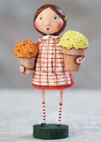 Mumsey Fall Figurine by Lori Mitchell SHIPS JUNE