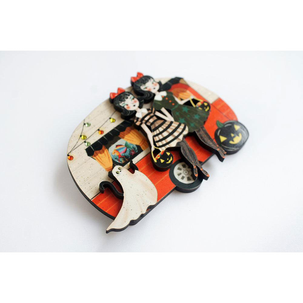 Trick Or Treat Caravan Brooch by Laliblue - Osadia Concept Store