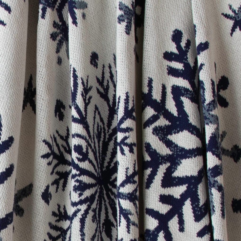 Nordic Snowflakes - Cotton Sustainable Knit Throw