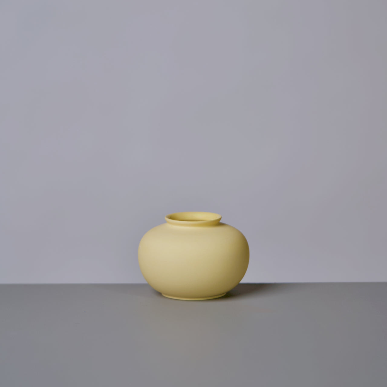 Matte Porcelain Mini Apple Vase