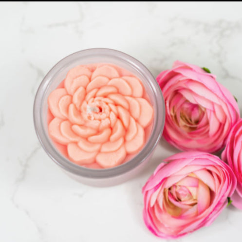 Ranunculus Flower Candle