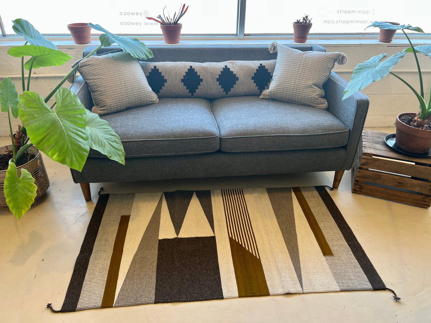 LOOM Imports Rug № 46