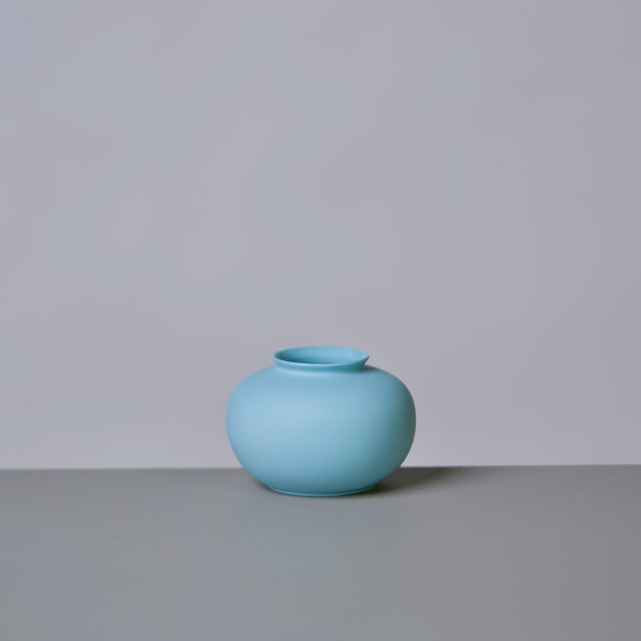 Matte Porcelain Mini Apple Vase
