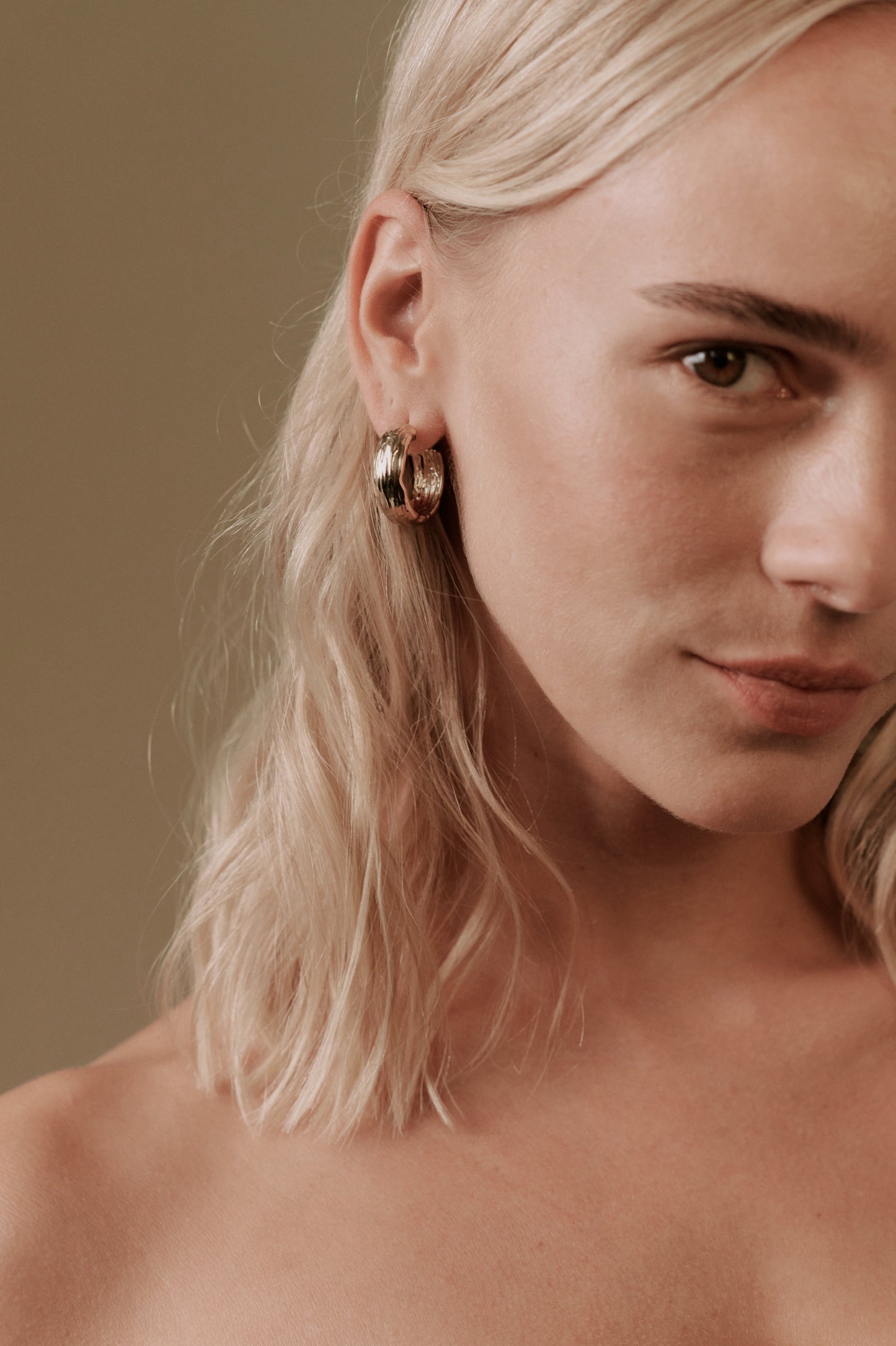 Maxwell Texture Hoops