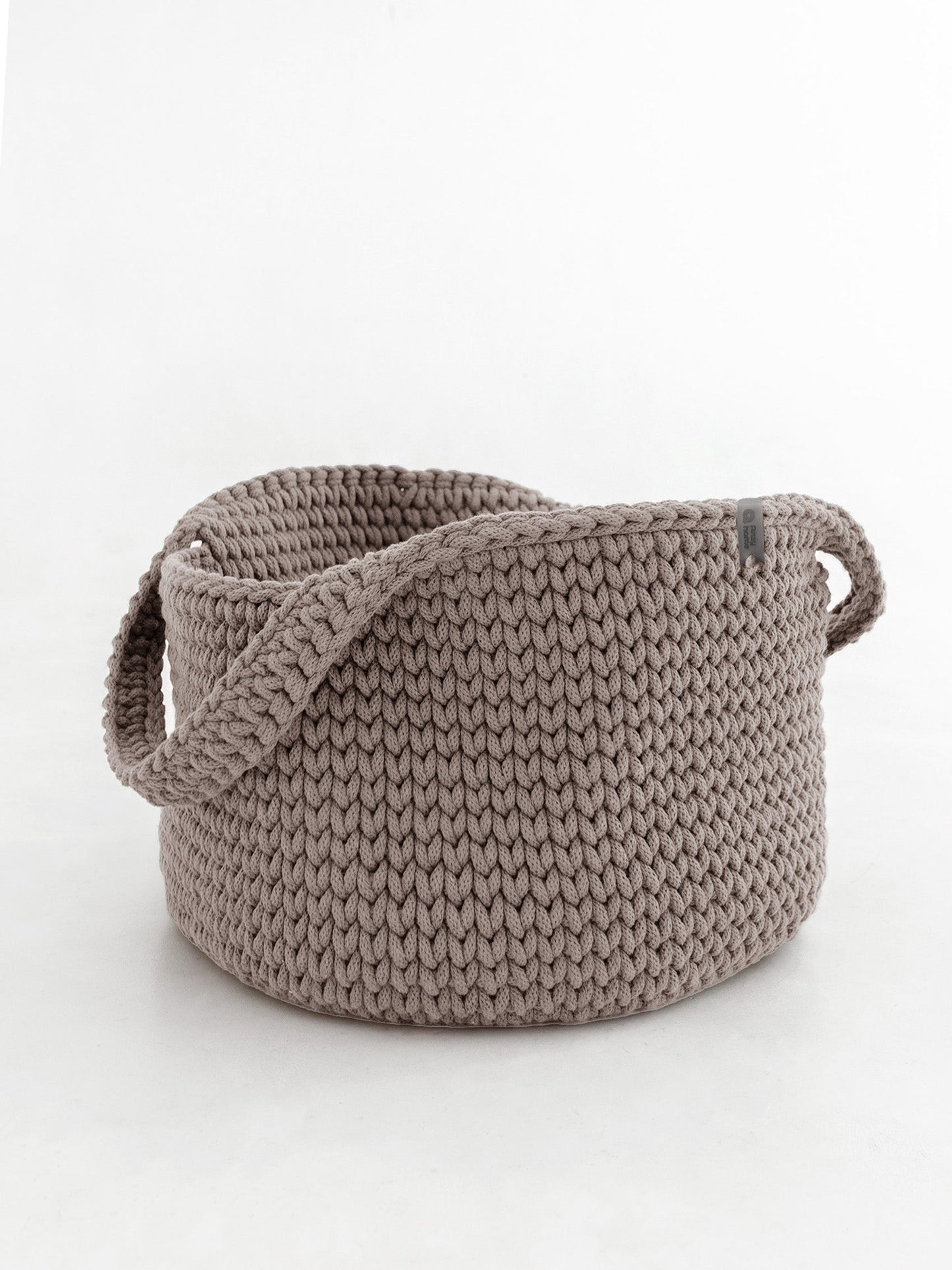Basket Round with Handles