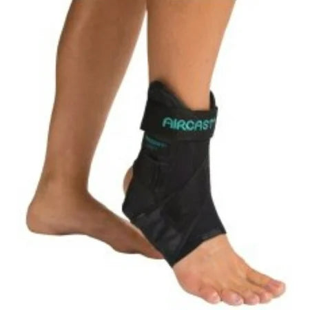 Aircast Airsport Ankle Brace Right Large 1 ea