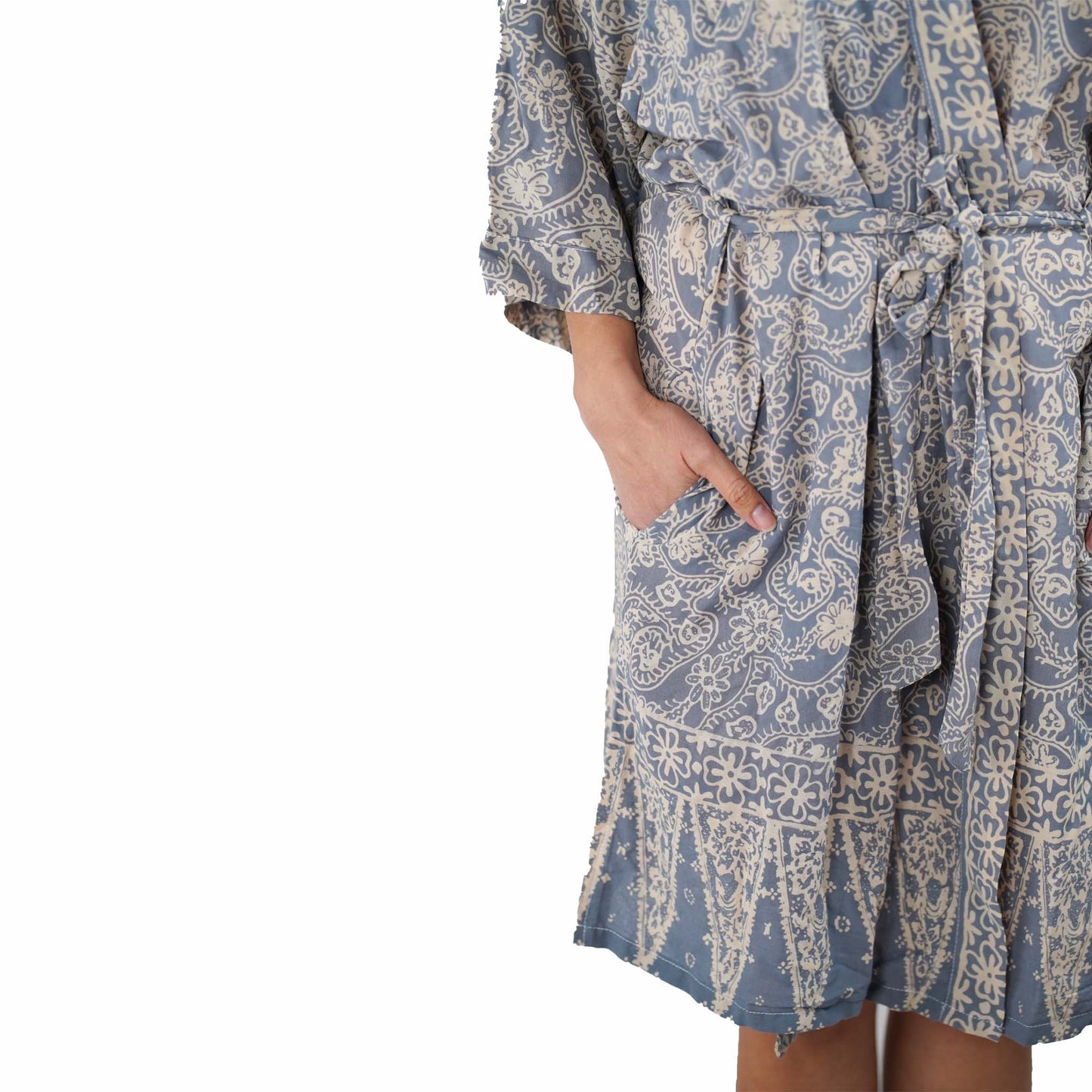 Hand Dyed Batik Robe Kimono, 100% Cotton, Gray, Silver Petals